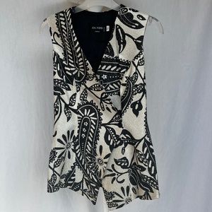 Jim Pope (Toronto) black & white retro vest, S.